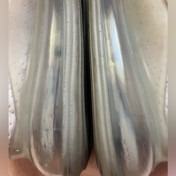 Nike Airmax 720 - Picture 7 of 7